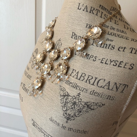 Crystal Statement Bubble Necklace - Picture 2 of 3